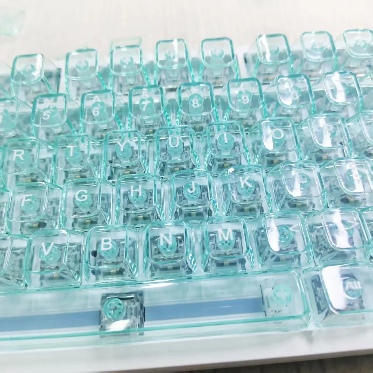 New 115 Key Translucent Keycaps PC PBT Keycaps Green Keycap MDA Profile for MX Switch Keycap for Mechanical Keyboard Game Keys