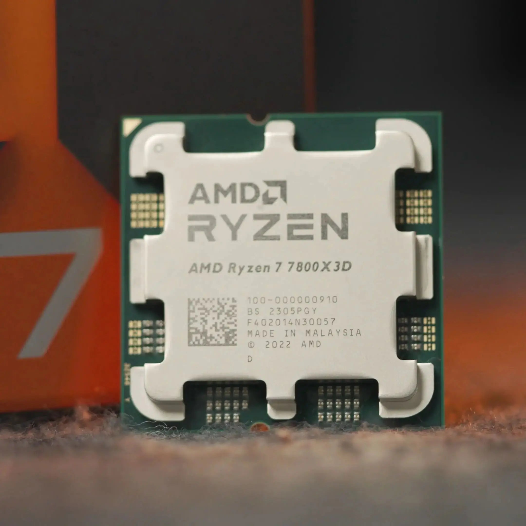 AMD Ryzen 7 7800X3D / 9800X3D / R9 7900X3D — AM5 Gaming CPU, Boxed with Integrated Graphics